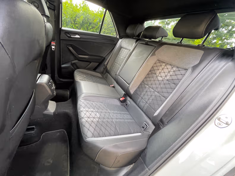 VW T-ROC - 31
