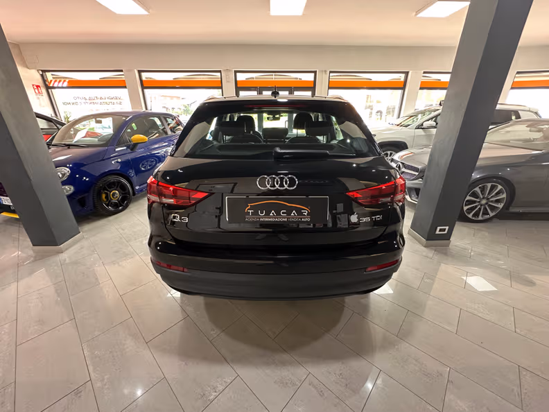 Audi Q3 - 4