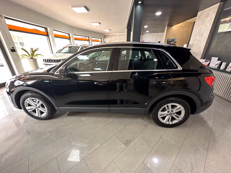 Audi Q3 - 2
