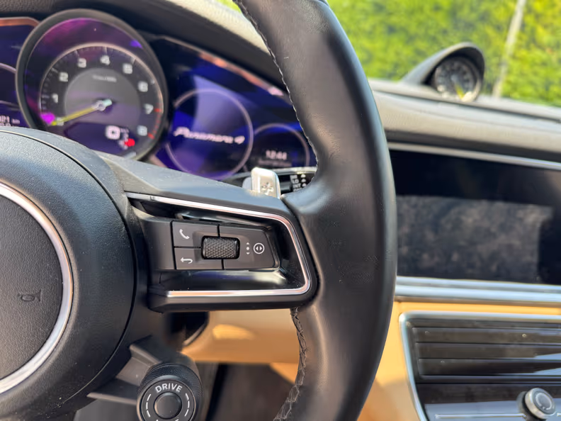 Porsche Panamera - 14