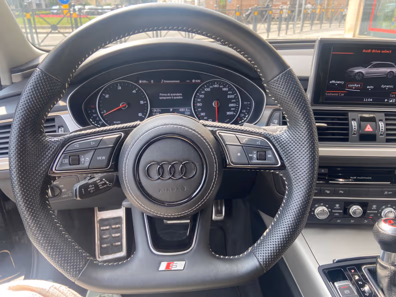 Audi A6 - 13