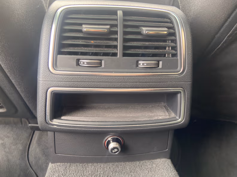 Audi A6 - 24