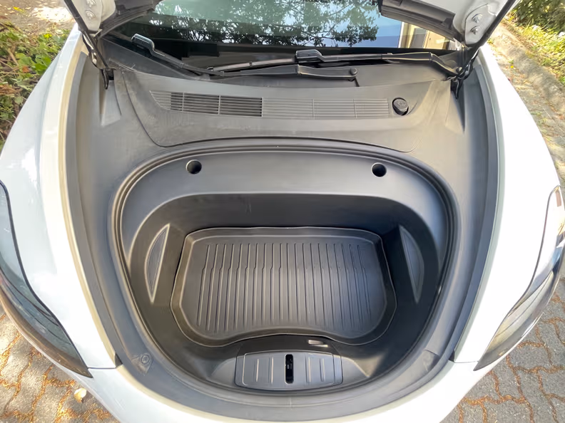 Tesla Model 3 - 20