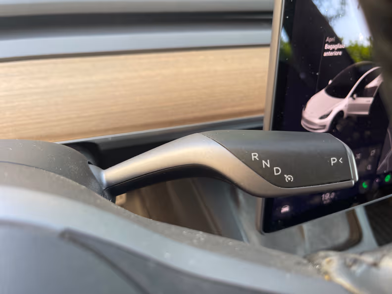 Tesla Model 3 - 19