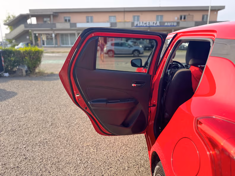 Suzuki Swift - 22