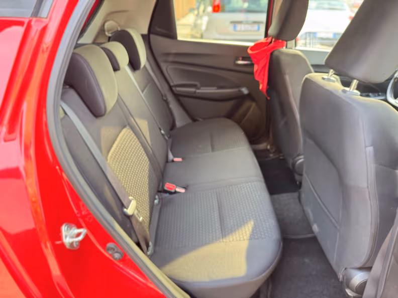 Suzuki Swift - 24