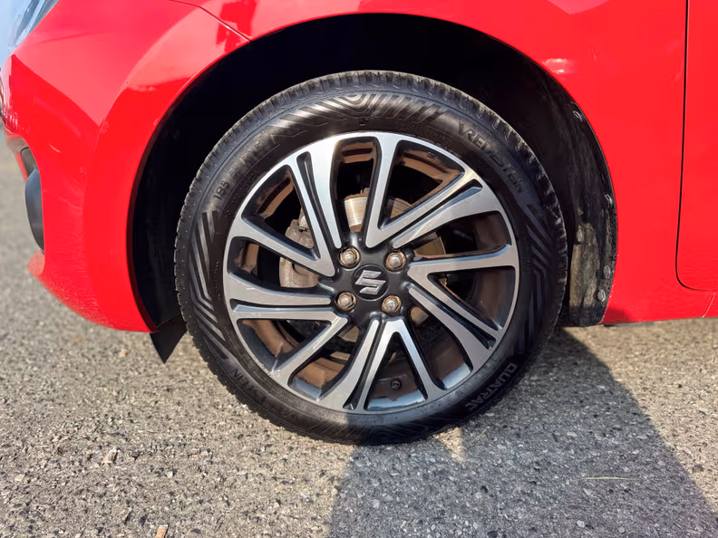 Suzuki Swift - 10