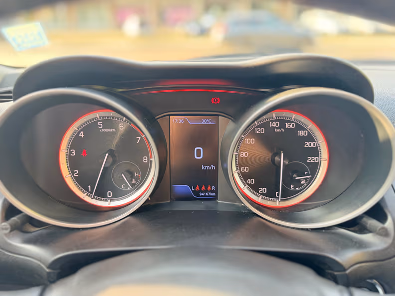 Suzuki Swift - 17