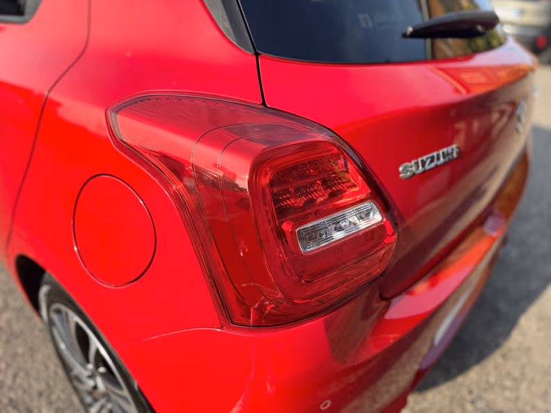 Suzuki Swift - 12
