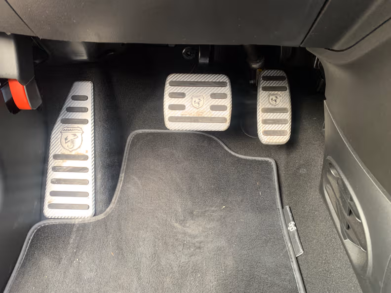 Abarth 595 - 35