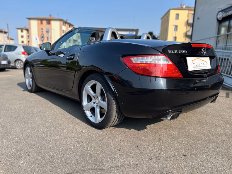 Mercedes-Benz SLK-Class - 3