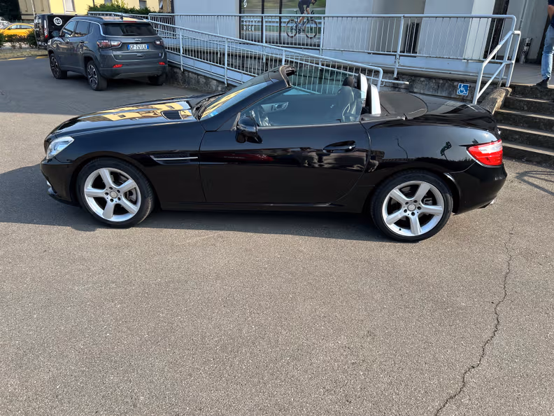 Mercedes-Benz SLK-Class - 2