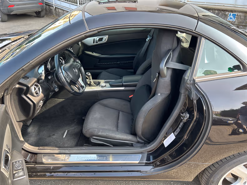 Mercedes-Benz SLK-Class - 10