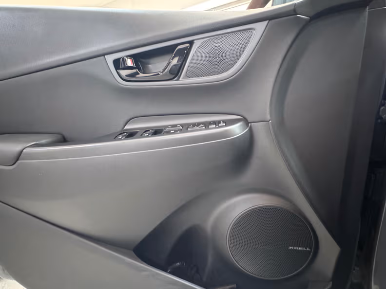 Hyundai Kona - 13