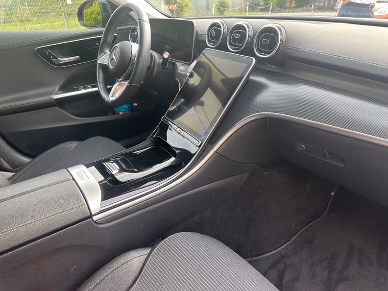 Mercedes-Benz C-Class - 49