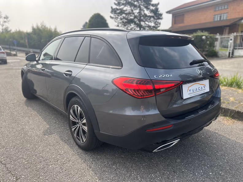 Mercedes-Benz C-Class - 8