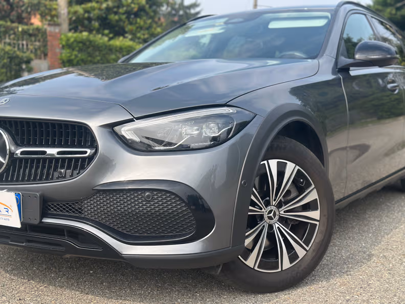 Mercedes-Benz C-Class - 4