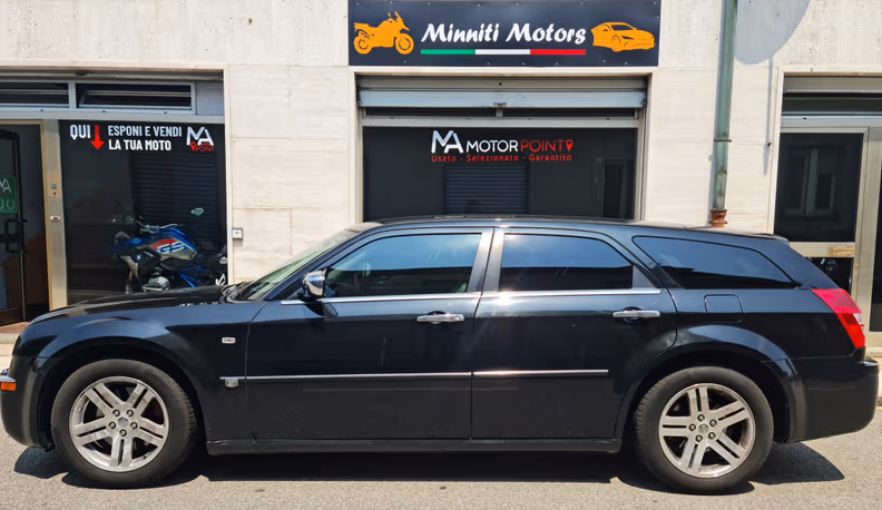 Chrysler 300/300C - 6