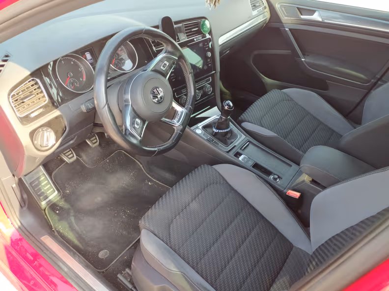 VW Golf - 7