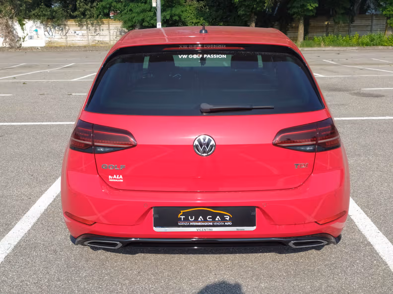 VW Golf - 14