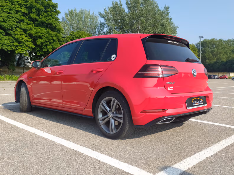 VW Golf - 5