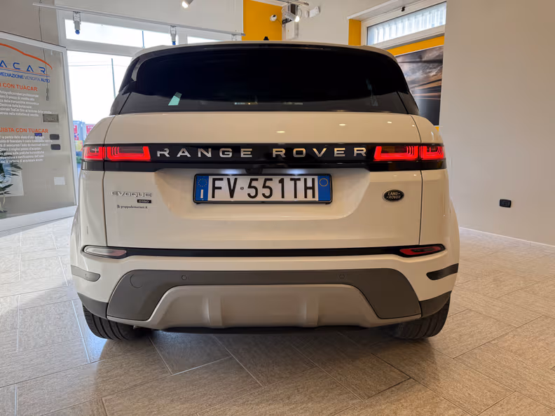 Land Rover Range Rover Evoque - 16