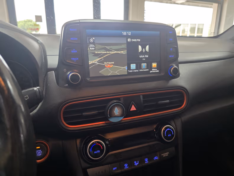 Hyundai Kona - 9