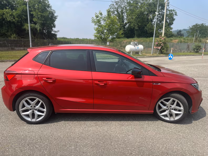 Seat Ibiza - 4