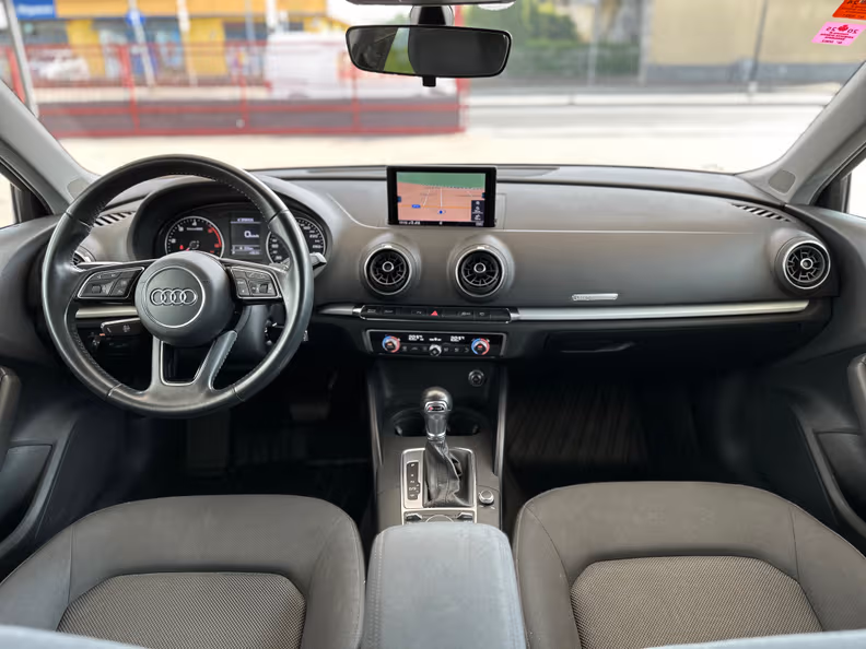 Audi A3 - 8