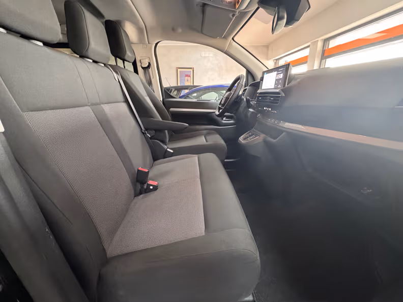 Citroën Spacetourer - 14