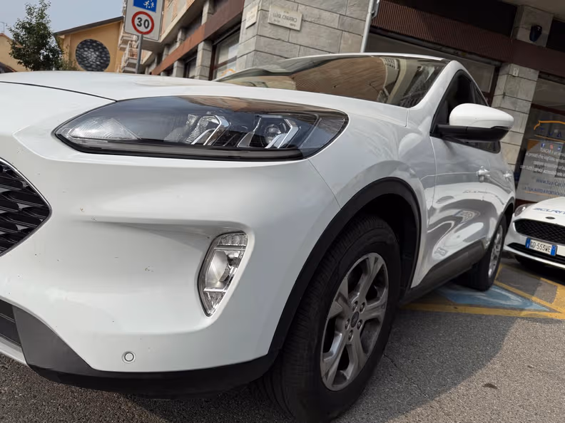 Ford Kuga - 3