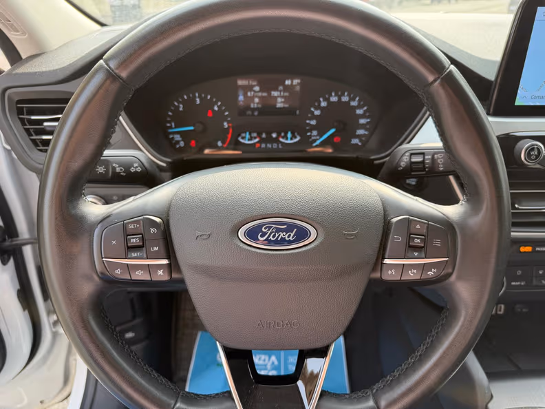 Ford Kuga - 13