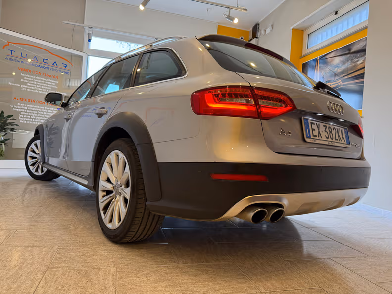 Audi A4 - 6