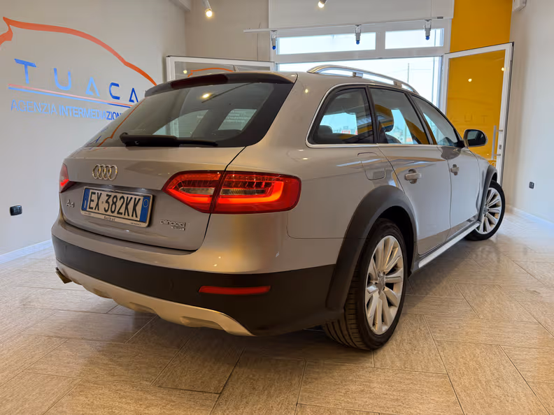 Audi A4 - 5