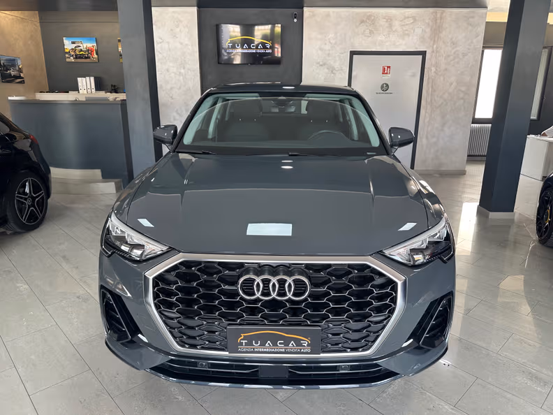 Audi Q3 - 8