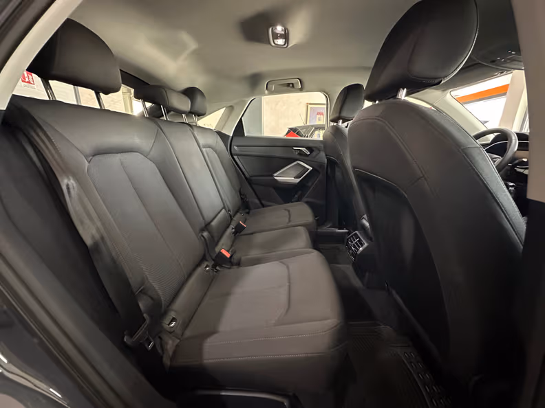 Audi Q3 - 16