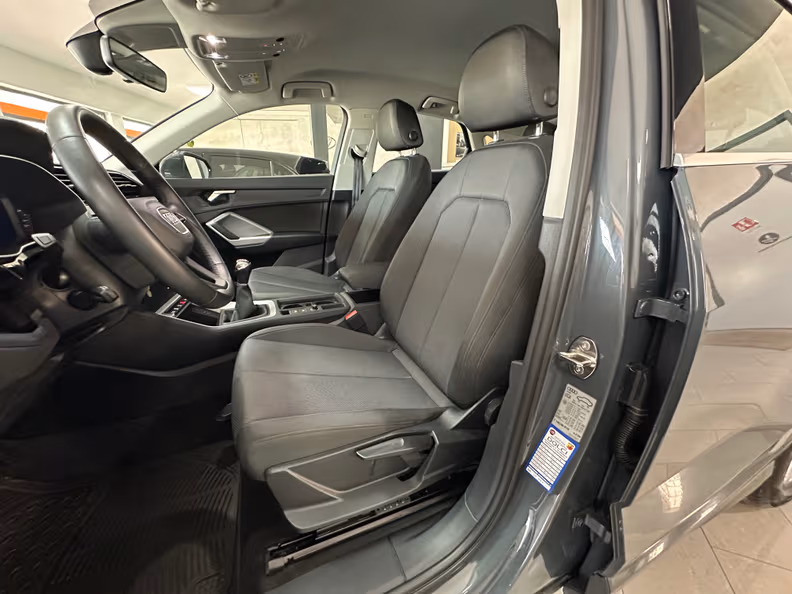 Audi Q3 - 10