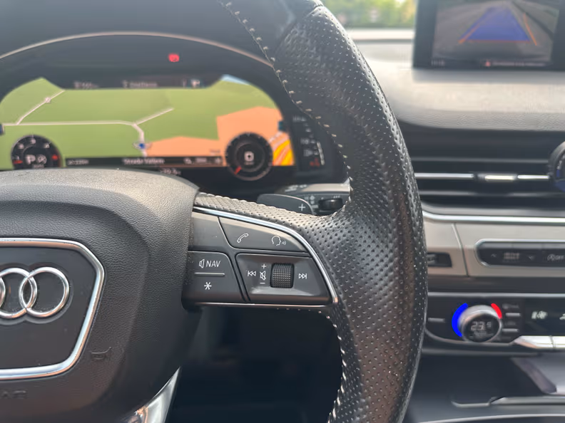 Audi Q7 - 13