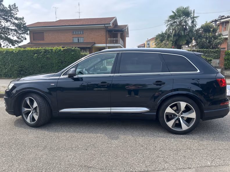 Audi Q7 - 8