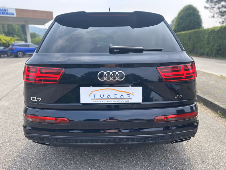 Audi Q7 - 6