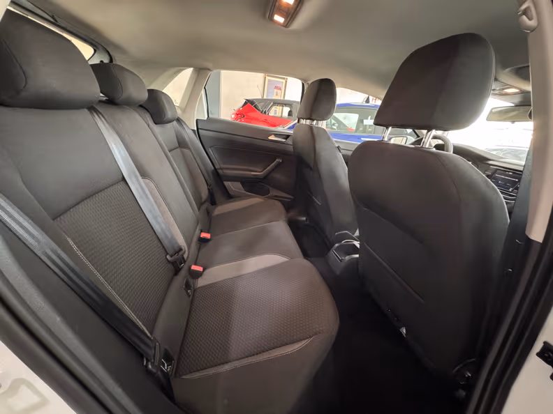 VW Polo - 16