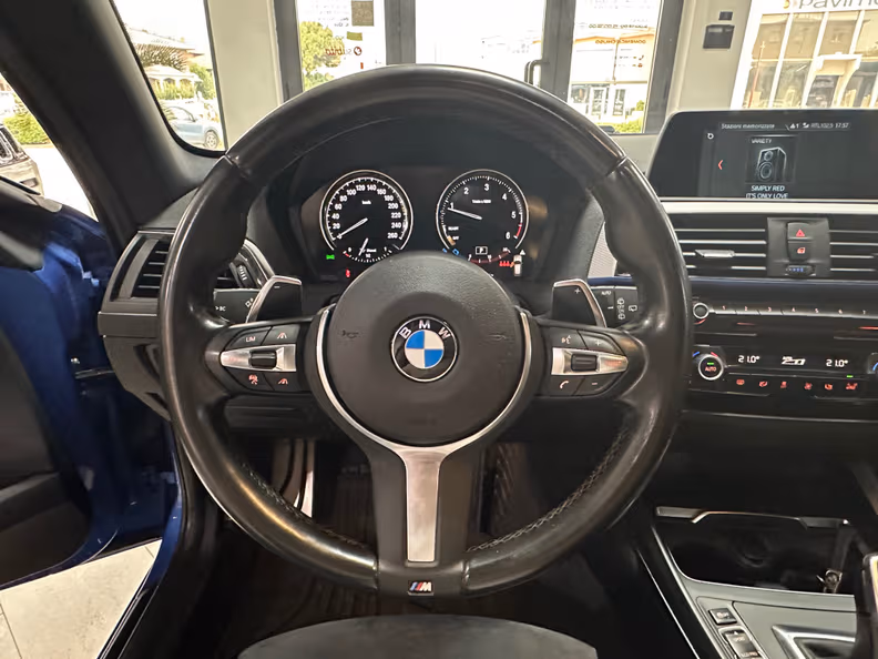 BMW 1 series - 12