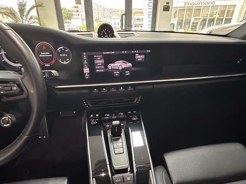 Porsche 911 - 12