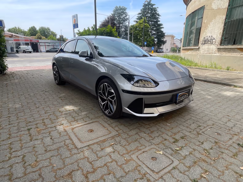 Hyundai IONIQ 6 - 3