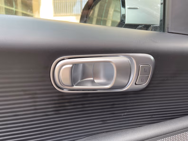 Hyundai IONIQ 6 - 38
