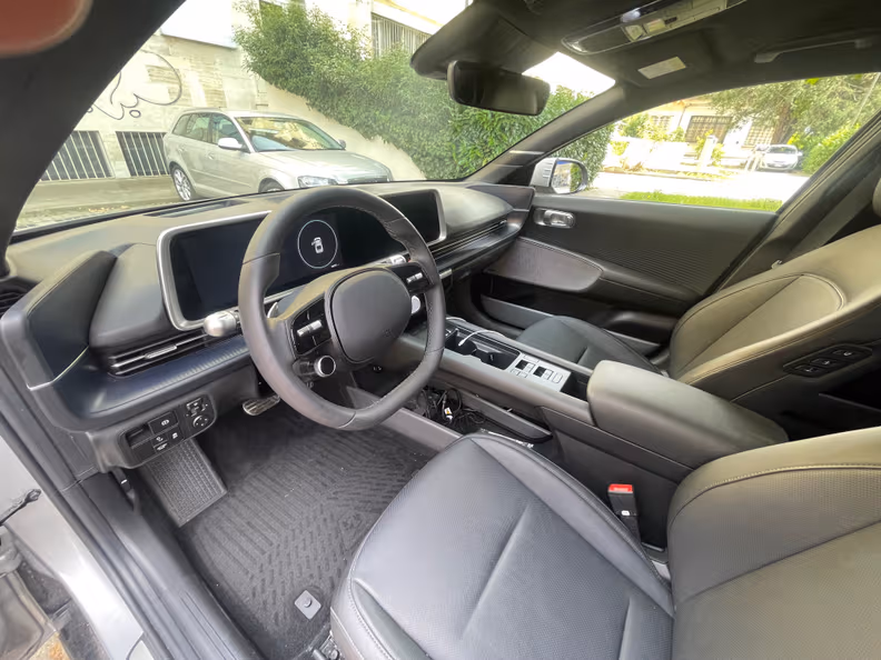 Hyundai IONIQ 6 - 22