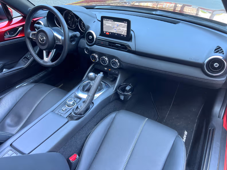 Mazda MX-5 - 10