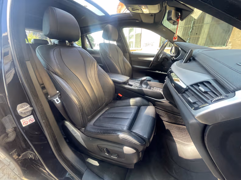 BMW X6 - 28