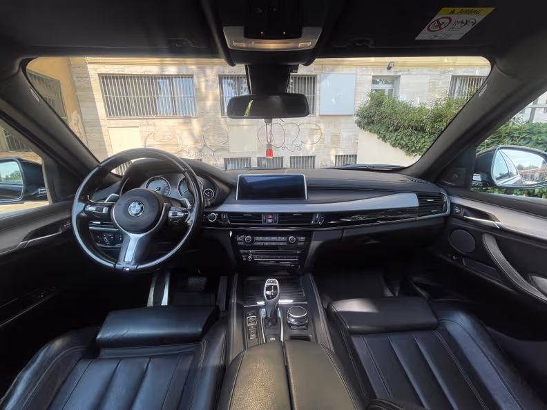 BMW X6 - 13