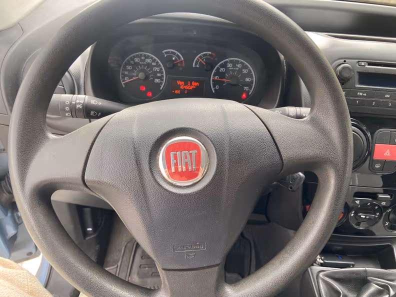 Fiat Qubo - 17